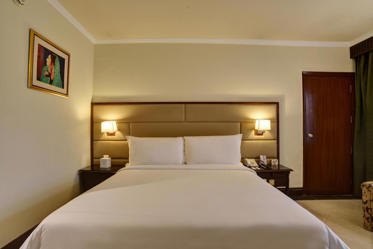 Pearl Continental Hotel, Peschawar Exterior foto